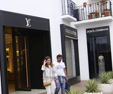 puerto banus shopping